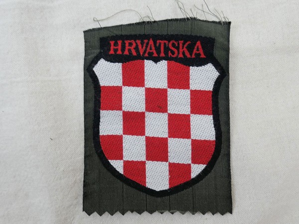 Sleeve badge volunteer WSS Croatia HRVATSKA on original oak leaves fabric