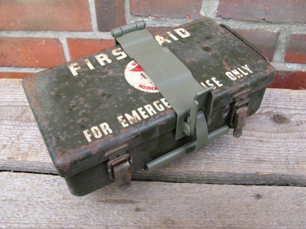 First Aid Kit Box Holder for vehicle first aid kit Willy´s Jeep Hotchkiss Ford GPW