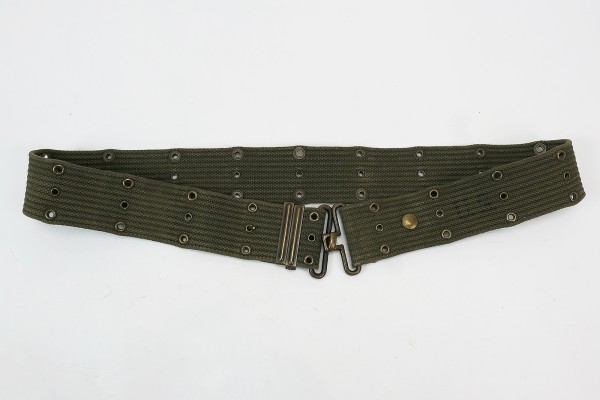 Original M-1936 US Army WW2 Pistol Belt Hole Coupler