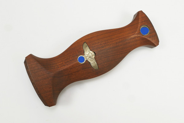 Brown wooden grip handle for M33 service dagger with SA inlay and eagle / grip inlay