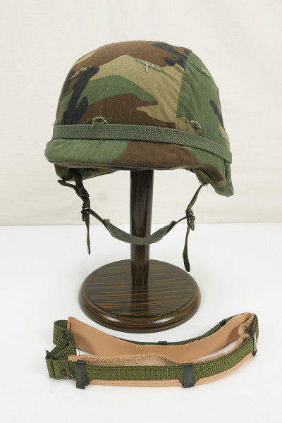 #K Nato PASG Paratrooper combat helmet Combat helmet size M with US Woodland helmet cover