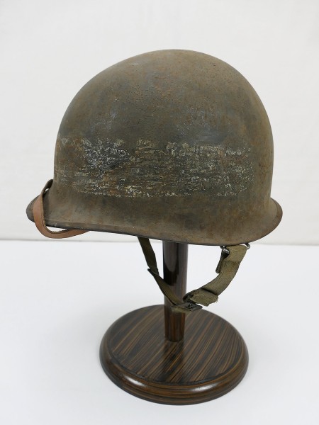 Original US Army WW2 MP M1 steel helmet helmet bell front flanged with fiber liner