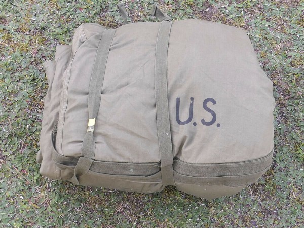 US ARMY Bag Sleeping Comforter Regular Korea Feather / Down Sleeping Bag 1952
