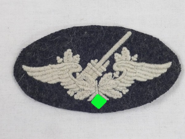 Luftwaffe sleeve badge for anti-aircraft assistants / collectors production