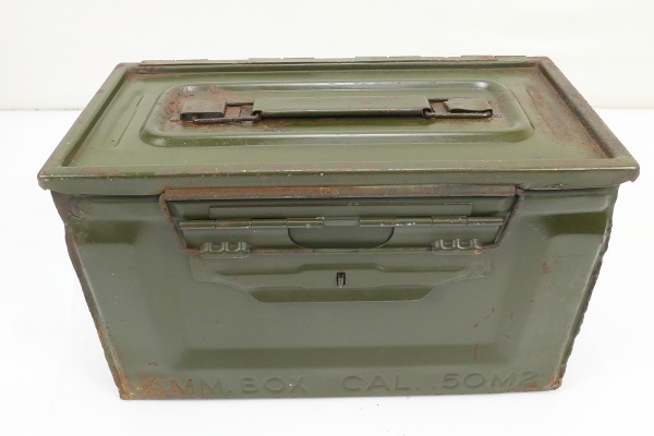 #C WW2 US Army Ammunition Box 105 CAL .50 M2 Ammo metal box
