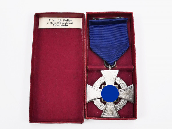 Original Loyalty Service Medal of Honor 2nd level 25 years of loyal service on ribbon civil servant + box case