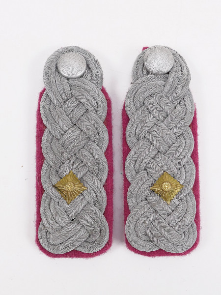 Wehrmacht epaulettes lieutenant colonel tank shoulder boards