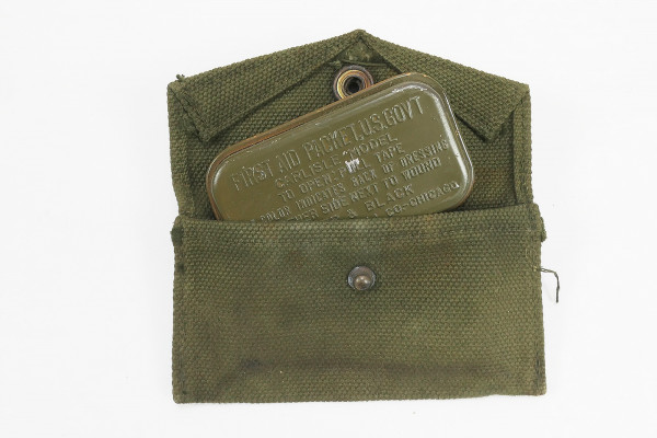 #3 US Army WW2 First Aid Kit - Pouch + Dressing First Aid Carlisle first aid kit metal box