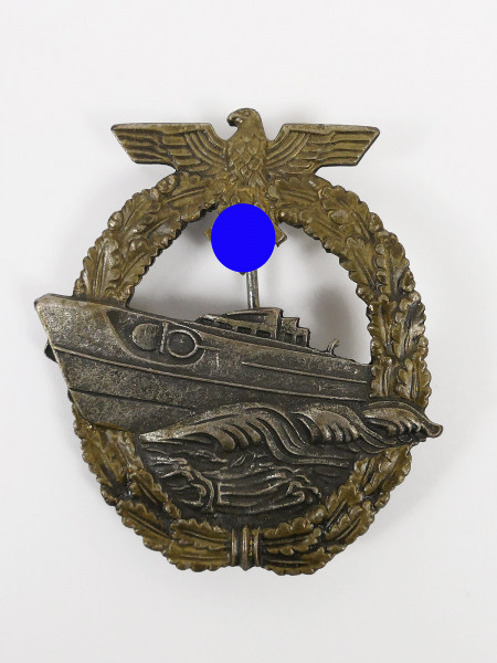 Kriegsmarine speedboat war badge 2nd form with beautiful patina