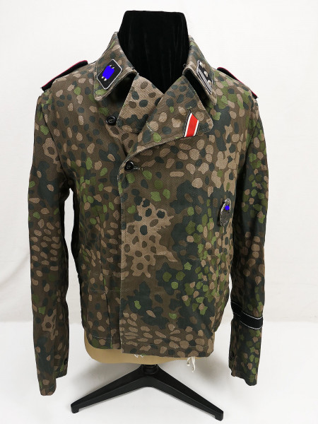 Waffen SS pea camouflage armored jacket Hauptsturmführer LAH Leibstandarte camouflage jacket uniform