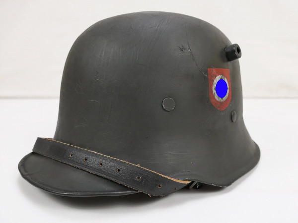 Reproduction SS DD M18 steel helmet horn helmet with inner lining and SS chinstrap