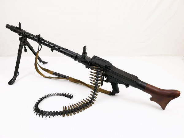 Wehrmacht machine gun MG34 deco model with carrying strap and MG belt special conversion 24/08 0018