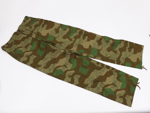 Wehrmacht camouflage trousers splinter camouflage front production from museum