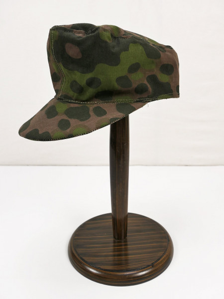 Waffen SS Frontfertigung Polyspot field cap size 59 camouflage cap from museum