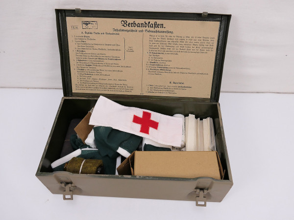 #G Wehrmacht Original KFZ Red Cross first aid box dark yellow First aid box with first aid kit
