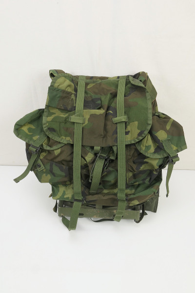 US Army Alice Field Pack Combat Nylon LC-1 Backpack w. Metal Frame / Frame Small