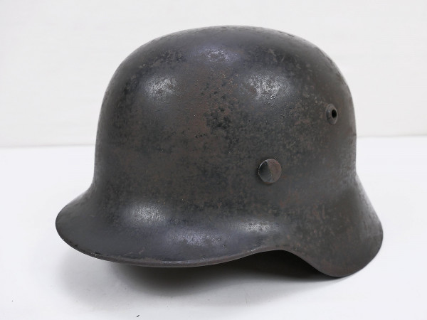 Wehrmacht steel helmet M35 ET64 with helmet lining and chin strap from museum