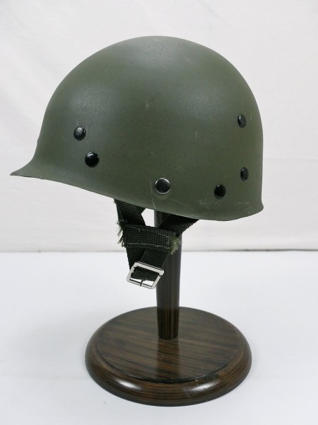 Type WW2 / Vietnam US Paratrooper M1 C inside helmet steel helmet liner olive Airborne