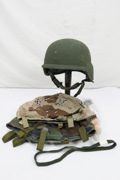 #27 US ARMY PASGT Combat Helmet Original Combat Helmet Size Small with 2x helmet cover