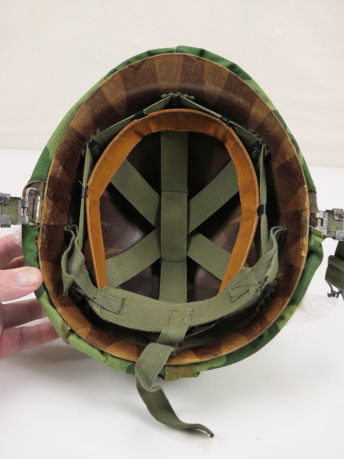 US ARMY M1 Stahlhelm Vietnam / Korea mit Liner + Original Mitchell ...